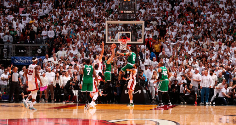 Derrick White Celtics