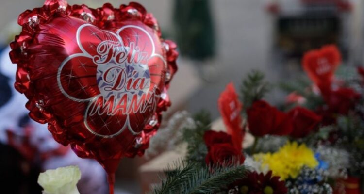 El Día de la Madre se celebra en distintas fechas alrededor del mundo