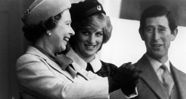 Diana de Gales sobre Carlos III en el trono