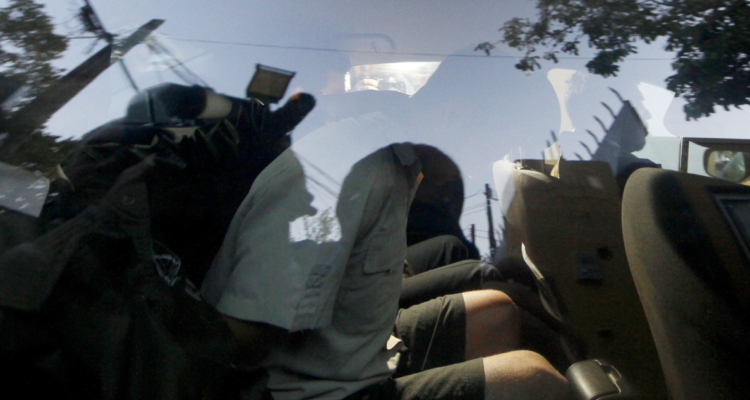 Adolescente reportado como desaparecido es detenido por violento robo en Valdivia: agredió a víctima.