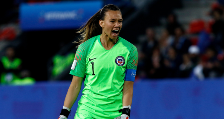 Christian Endler lanza potente revelación de su futuro en La Roja.