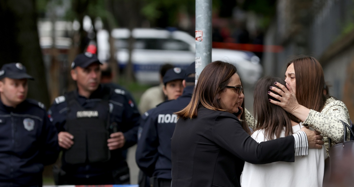 Nueve muertos por tiroteo realizado por alumno en una escuela de Belgrado