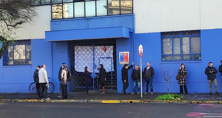Dirigentes de la Fenats se toman oficinas del Servicio de Salud Concepción: