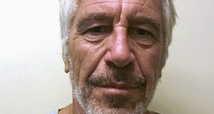 filtran lista de contactos del magnate y pedófilo Jeffrey Epstein