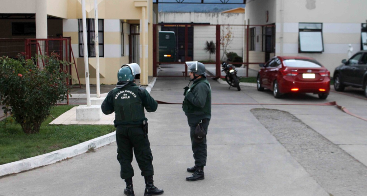 Gendarmes de cárcel de Angol acusan privilegios de comuneros