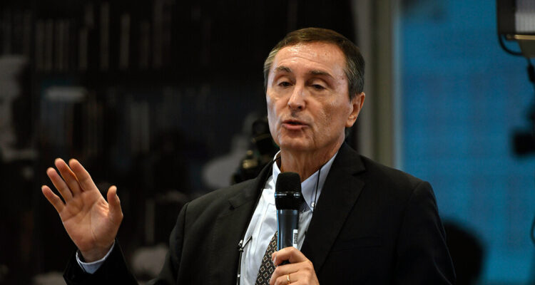 Isapres aseguran que ley corta es un engaño y que no podrán devolver el dinero a afiliados