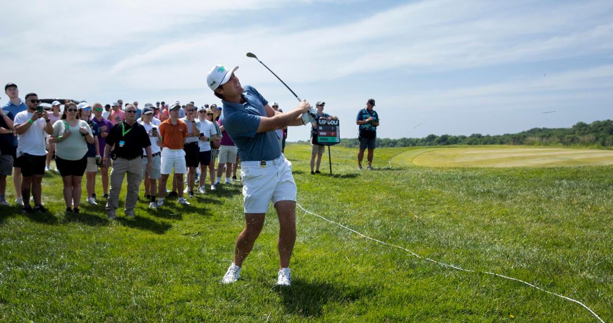 Guillermo Mito Pereira lidera en el LIV Golf de Washington
