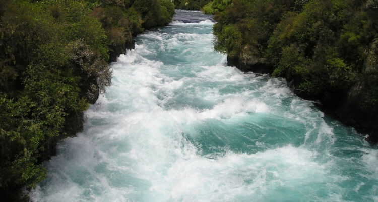 METAS DEL GOBIERNO EN ENERÍA EN LOS RÍOS