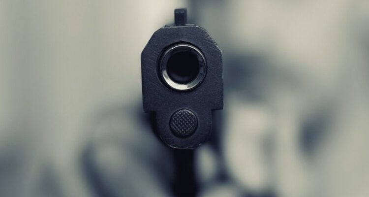 Homicidio en campamentos felipe camiroaga