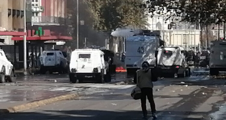 Serios incidentes se registran durante marcha del 1 de mayo en la Alameda