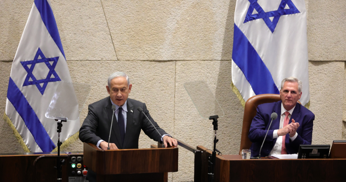 “Irán equivale a 50 Coreas del Norte”, asegura ministro Netanyahu a legisladores de EEUU