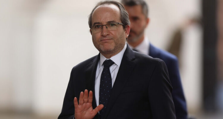 Embajador de Israel y polémica con Brito: No tengo que escuchar a alguien que no lamenta el Holocausto