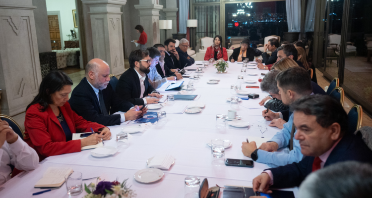 1 / 1 – macrozona sur -frustrante – boric