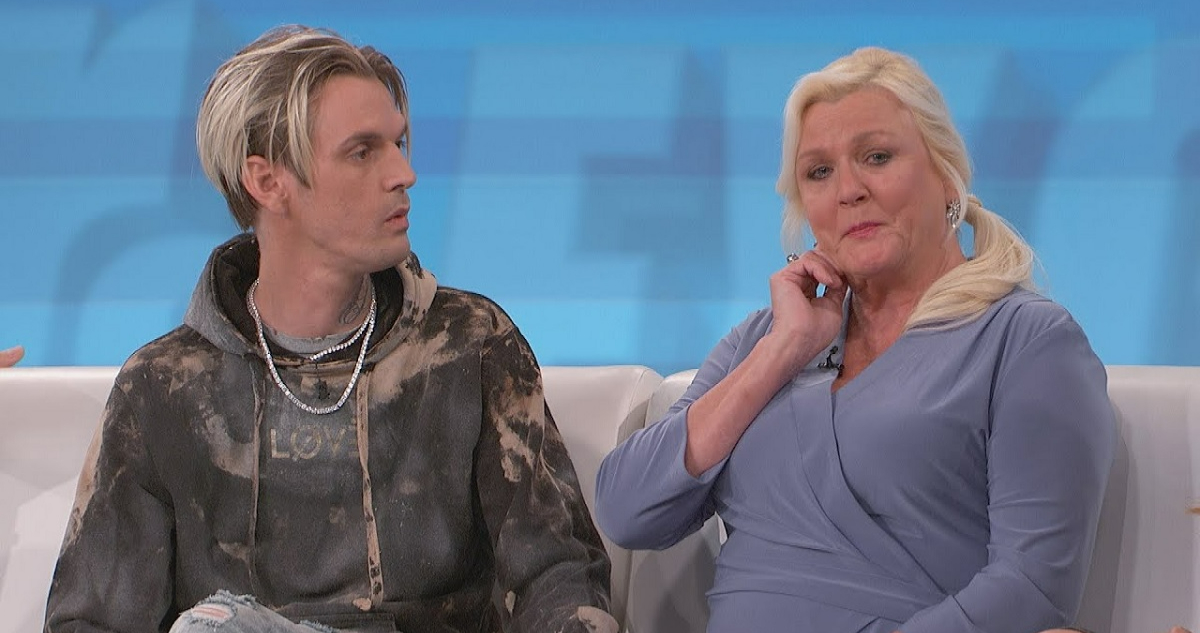 AARON CARTER Y SU MADRE