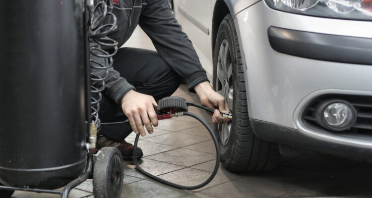 Mantención automotriz preventiva o correctiva: ¿cuál elegir?