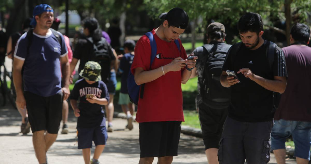 Laborum: el primer empleo de más de la mitad de los chilenos fue distinto al sector que estudió