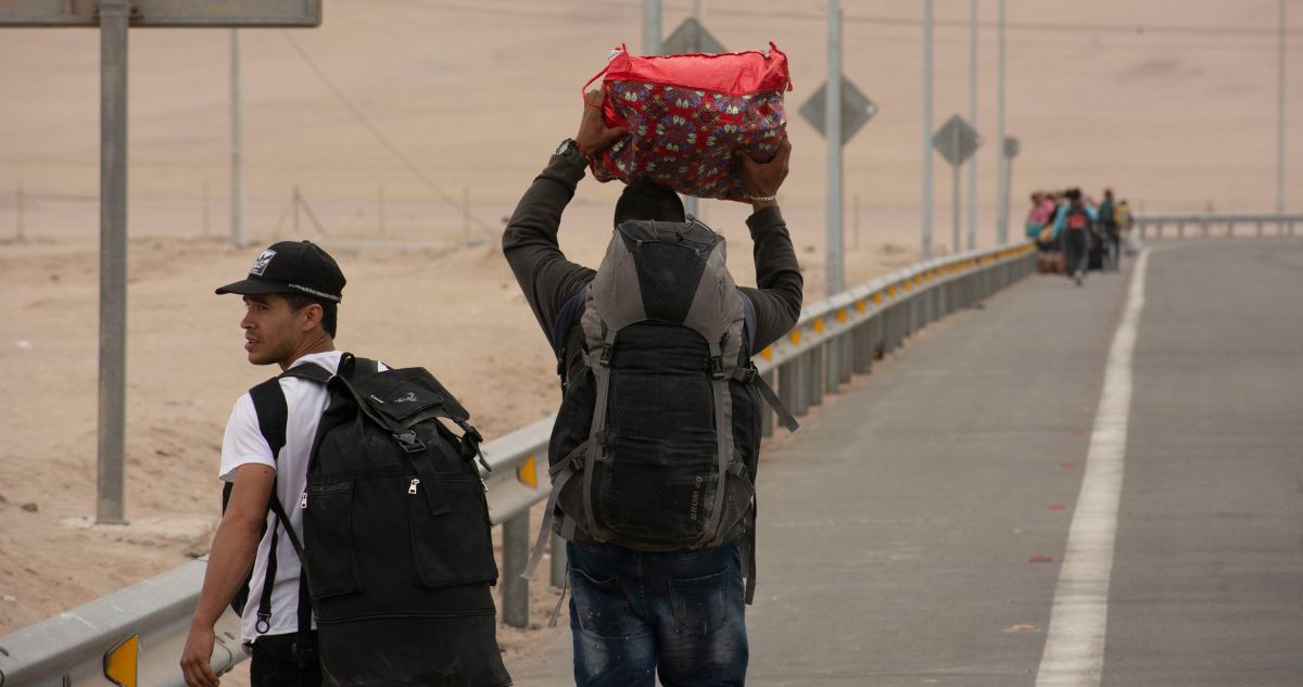 INDH advierte que situación de migrantes en Arica se puede trasladar a frontera con Bolivia