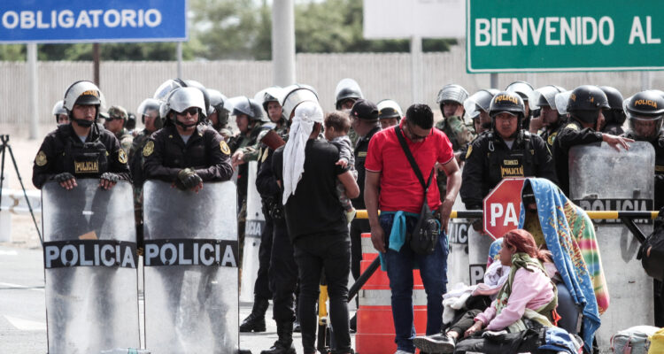 Militarización en la frontera Chile-Perú la crisis que provocó tensión en países vecinos