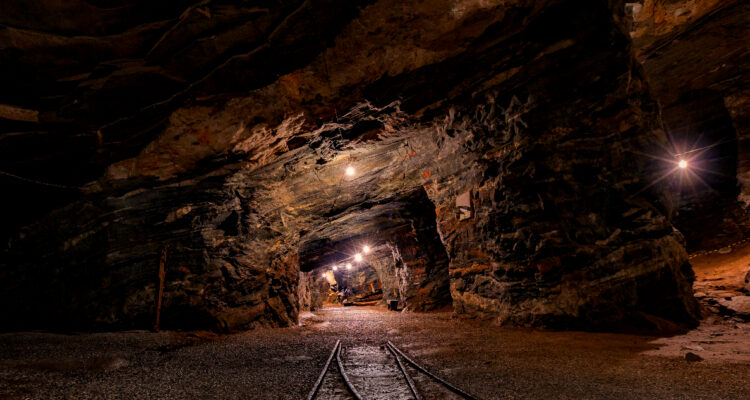 Mina subterránea