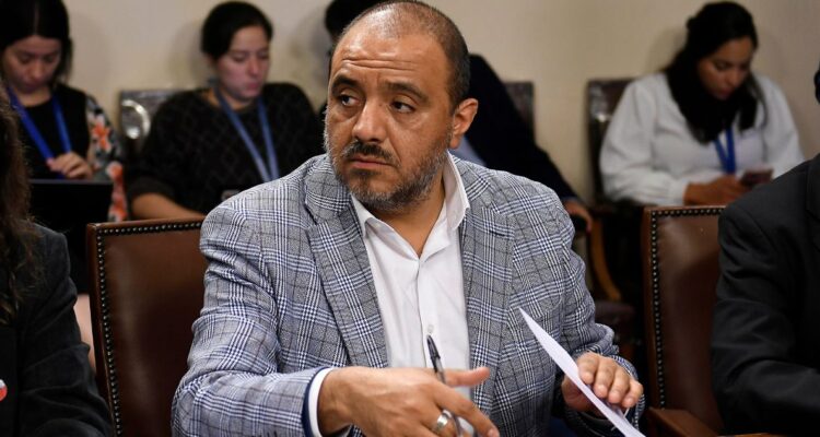 Ministro de Educación y acusación constitucional: “Estoy disponible a responder las interrogantes”