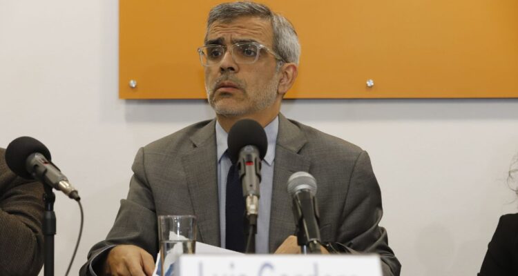 Ministro Cordero asegura que colapso del sistema de isapres fue advertido por la Suprema desde 2015