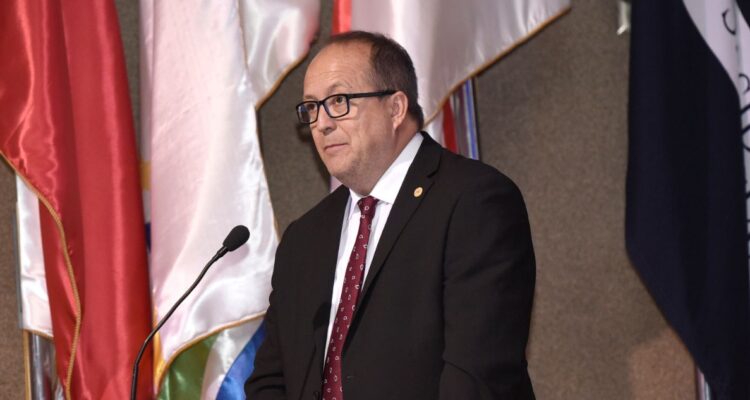 “Es un referente”: el modelo antimafia italiano que estudia Chile para combatir el crimen organizado