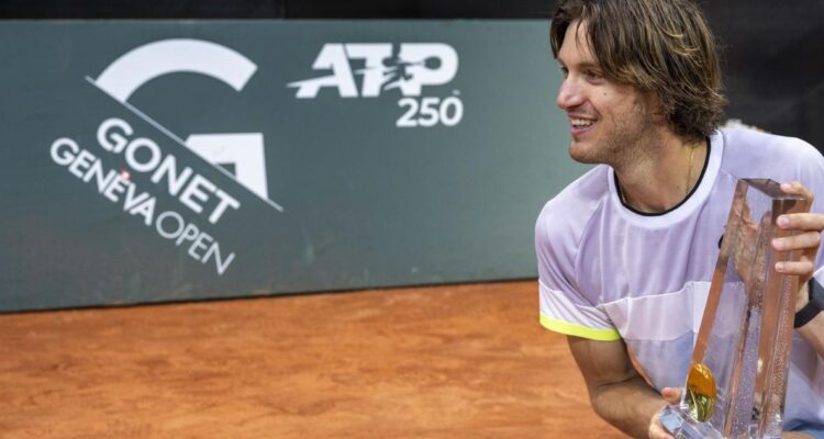 La enorme alegría del Nico Jarry tras coronarse campeón en ATP de Ginebra