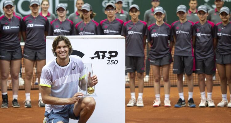 Nicolás Jarry, campeón del ATP de Ginebra