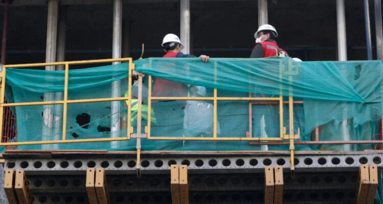 Nuevo impacto a la crisis inmobiliaria: reconocida firma Penta Ingeniería solicita su quiebra