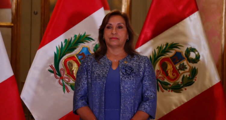 Perú Dina Boluarte es citada por la Fiscalía para declarar por muertes en protestas