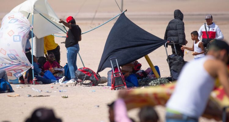 Perú cifra en 5 mil los migrantes que quieren dejar el país con destino a Venezuela