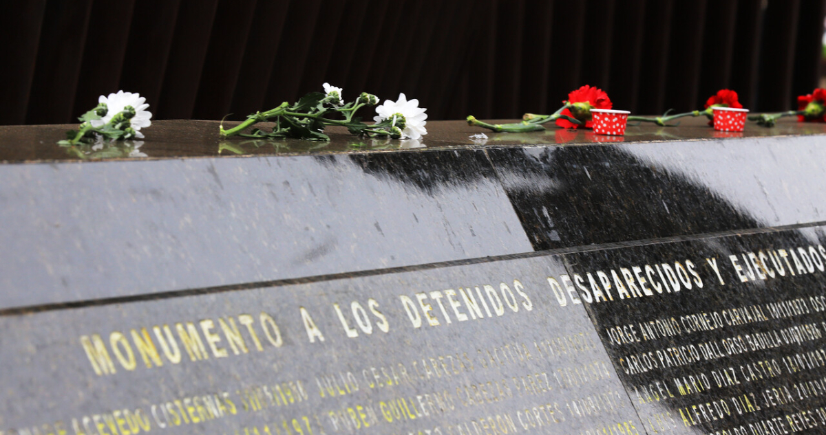 Oficialismo presenta proyecto de ley para castigar con prisión el negacionismo de violaciones a DDHH