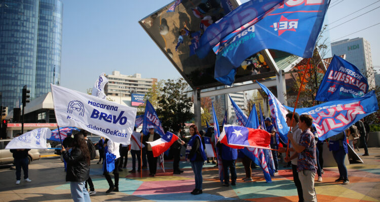 Cierre de campaña de Republicanos en Santiago