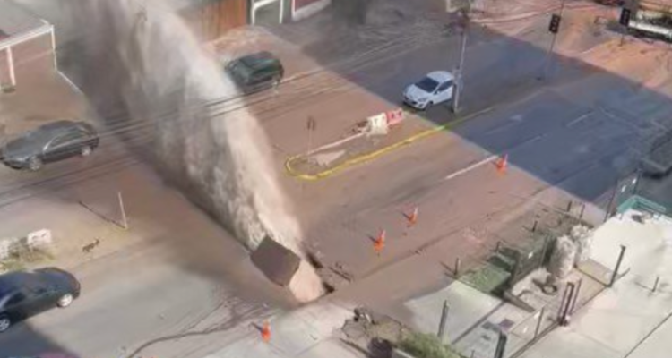 Rotura de matriz en Iquique