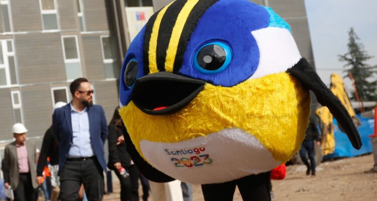 Mascota santiago 2023