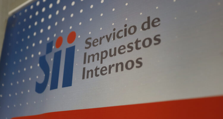 SII reporta que en 2022 se recaudó un 30% más en impuestos incidido por foco en altos patrimonios