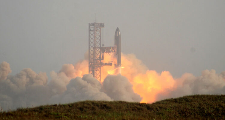El despegue del Starship Super Heavy de SpaceX.