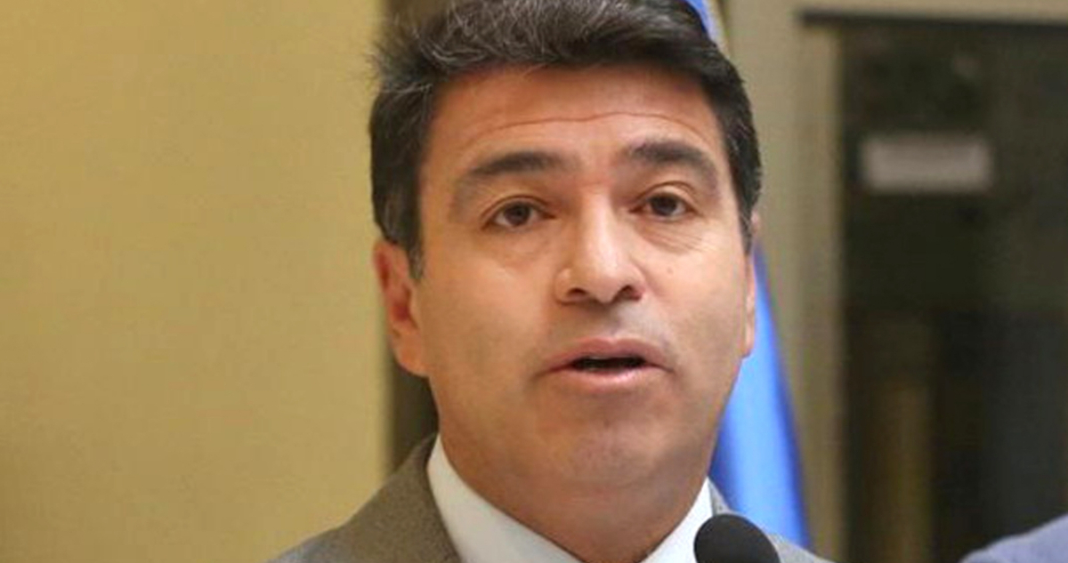 Llevan a Comité de Ética a diputado Sulantay (UDI) por dicho transfóbico en Twitter