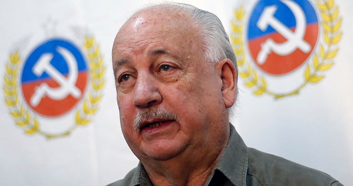 Teillier (PC) por “avalancha” de Republicanos”: “Hay un riesgo para el futuro democrático del país”.