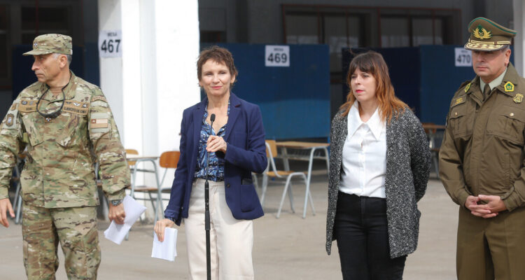 Tohá replica a Chahuán por elecciones: “Esta oportunidad no podemos ocuparla para otros objetivos”