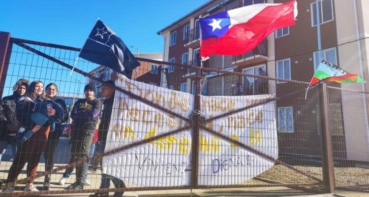 condominio tomado en San Pedro de la Paz