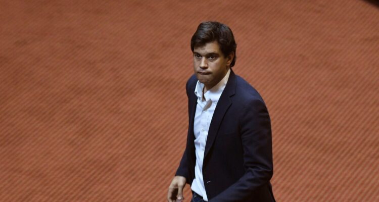 “Nunca he recibido recursos ilegales”: Torrealba niega ser el receptor de dineros de Vitacura