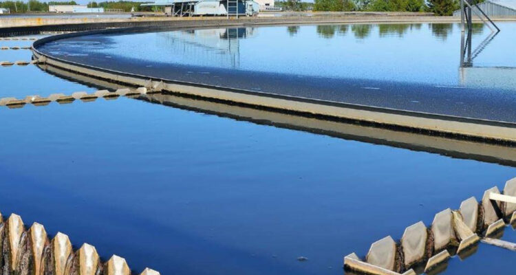 ¿Cómo funciona el oxígeno para el tratamiento de aguas?