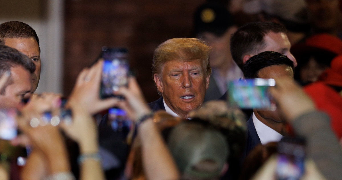 Defensa de Trump pide al juez la anulación del juicio por violación