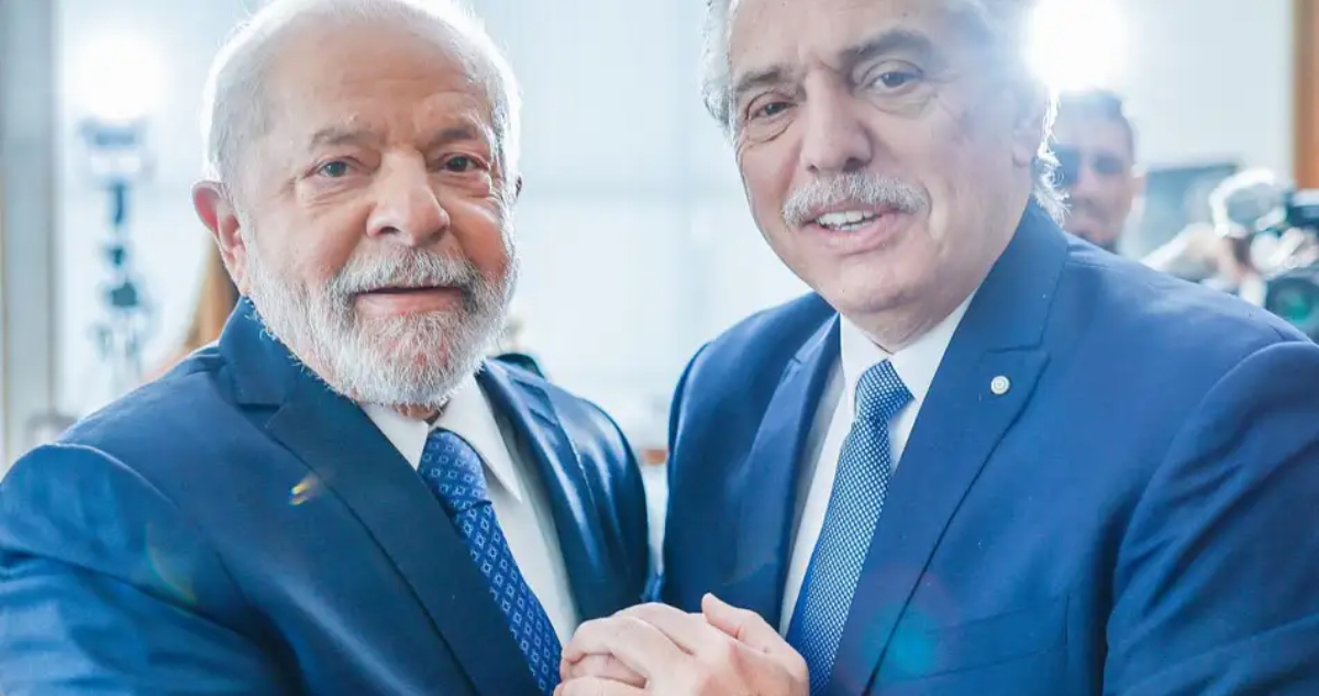 Unasur: Lula insiste y promueve una moneda única para Sudamérica en reunión de mandatarios