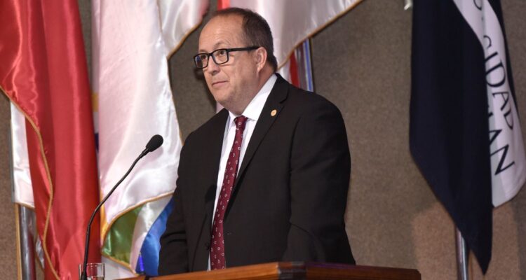 Fiscal Valencia: Sospechosos de descuartizamiento en Santiago tendrían “actividades” en Concepción