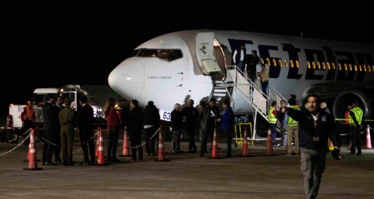 Vuelo de venezolanos a Caracas