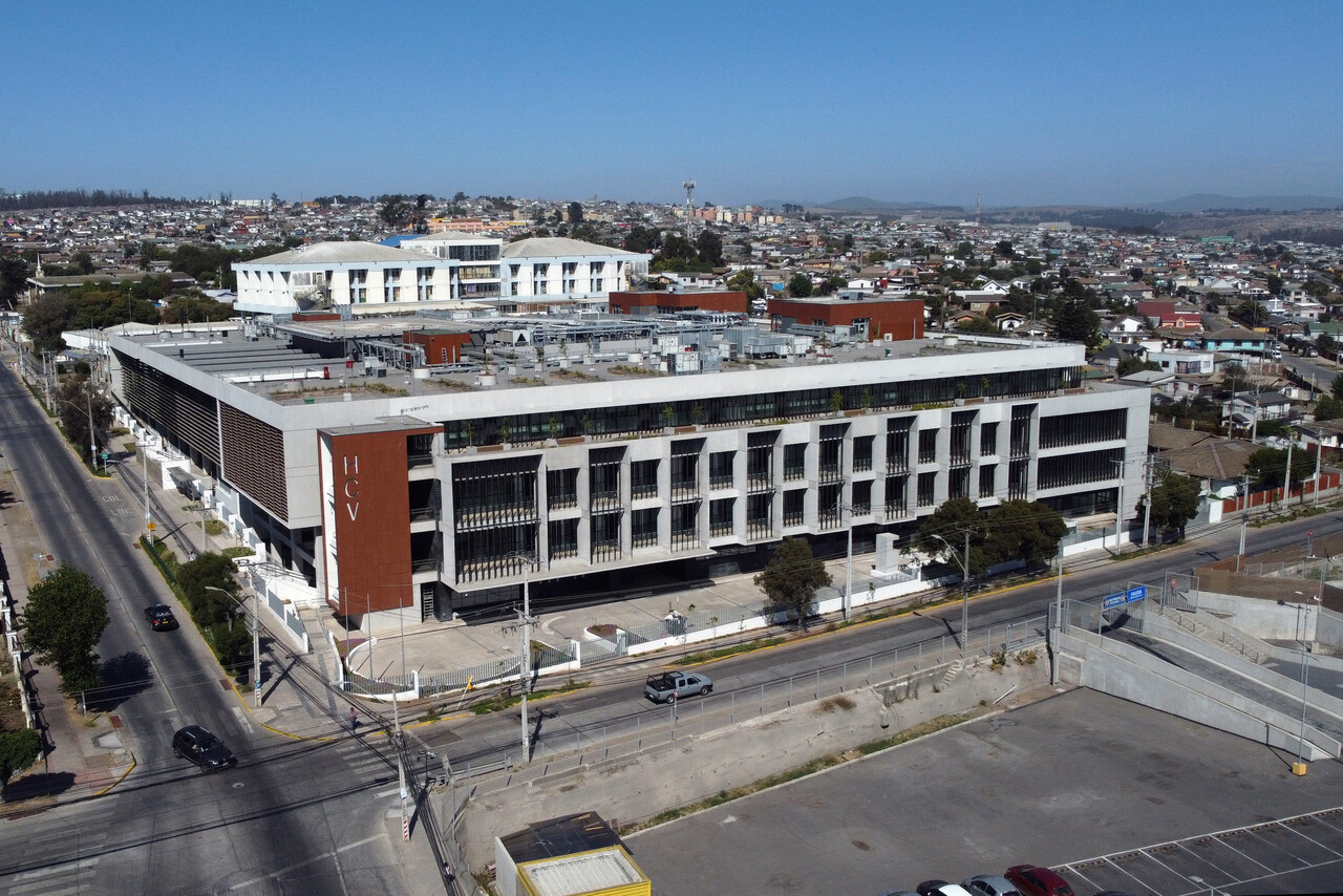 Crisis por falta de camas: nuevo Hospital de San Antonio estaba listo en 2022 y aún no se habilita