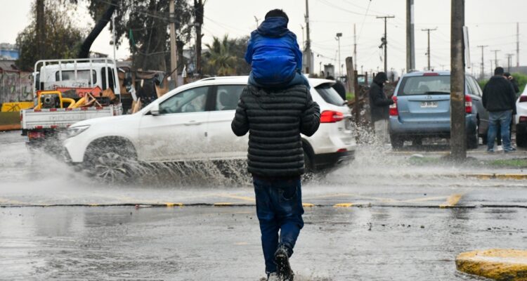 Lluvia en Santiago