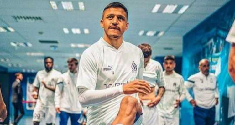 Alexis Sánchez genera pánico en el Olympique de Marsella.